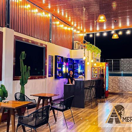 Hotel Americano Хаен Екстер'єр фото