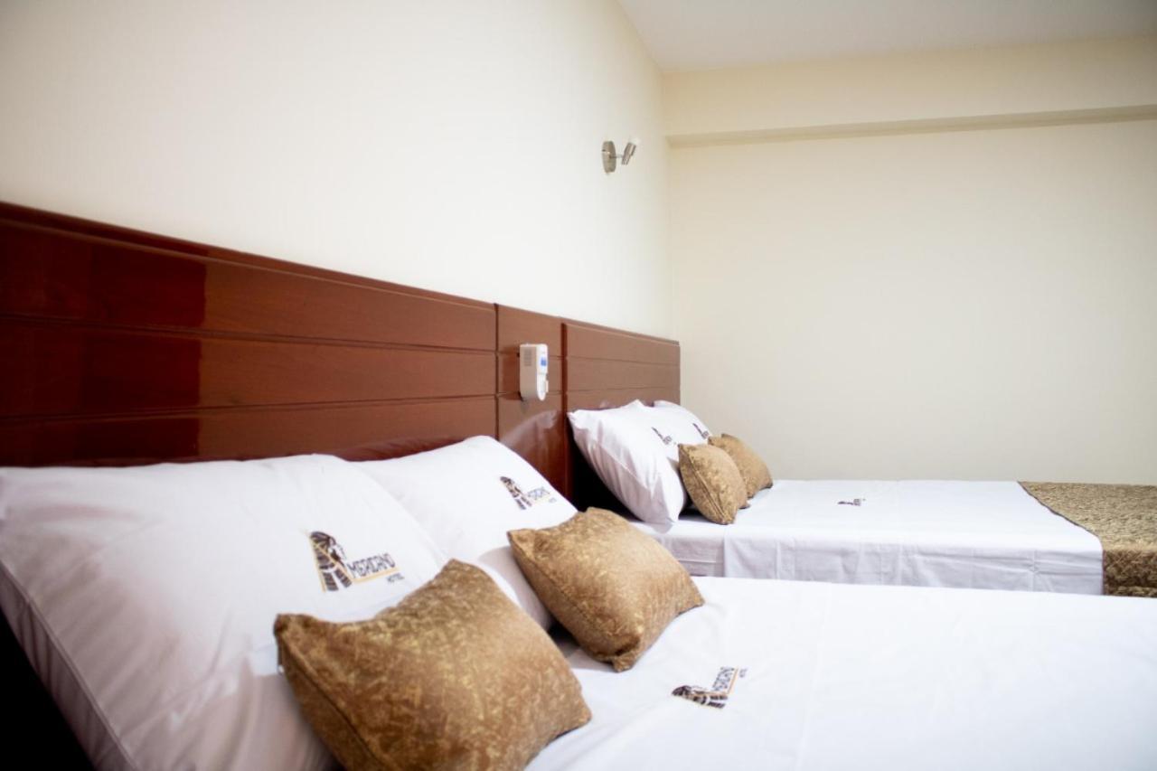 Hotel Americano Хаен Екстер'єр фото