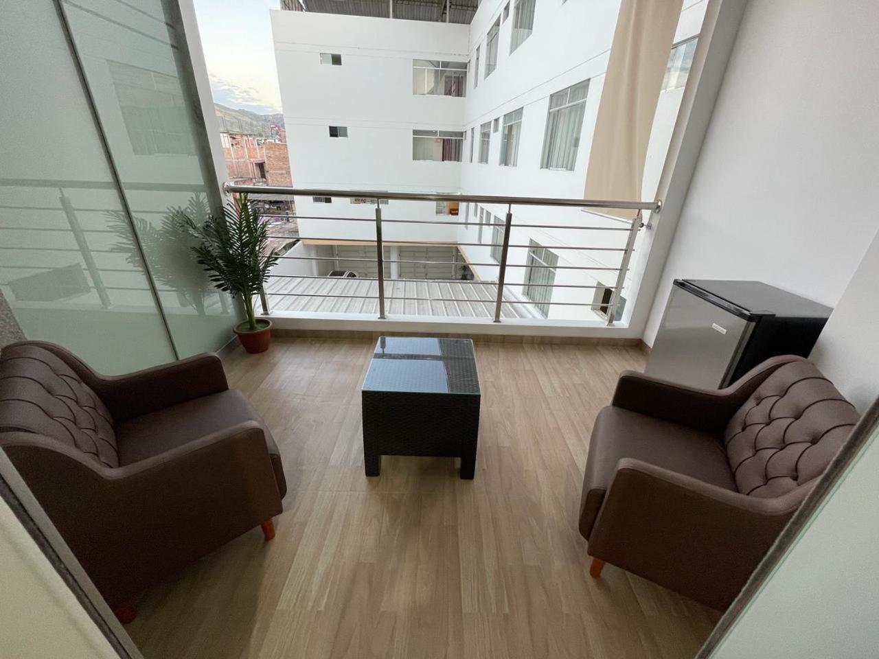 Hotel Americano Хаен Екстер'єр фото